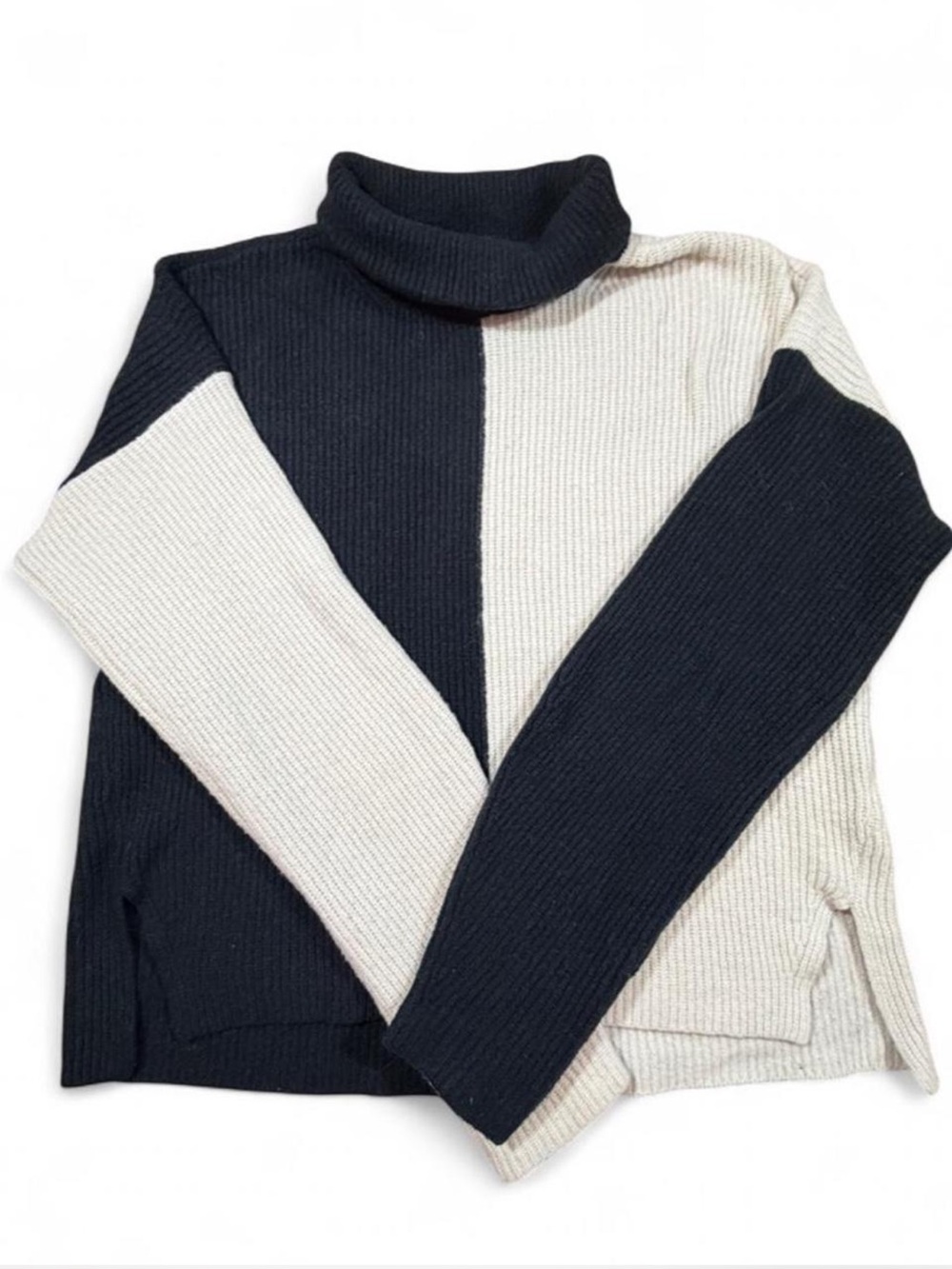 Abercrombie & Fitch Colorblock Turtleneck Sweater Small Ribbed Knit Neutral